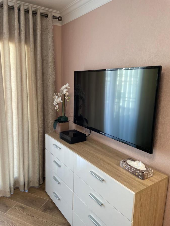 Studio With Swimming Pool 80 Meters Near The Beach Ницца Экстерьер фото