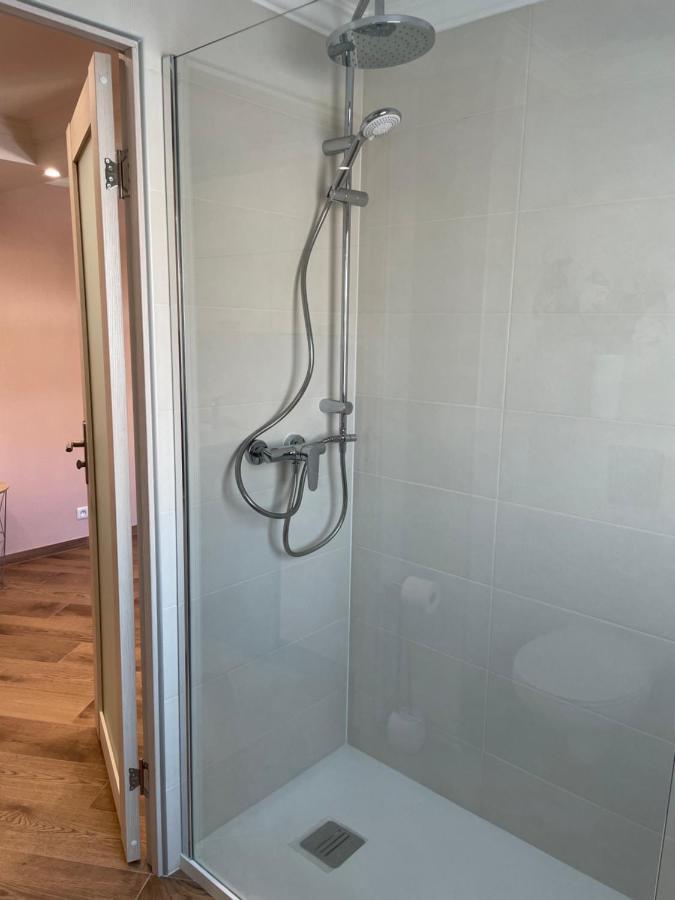 Studio With Swimming Pool 80 Meters Near The Beach Ницца Экстерьер фото