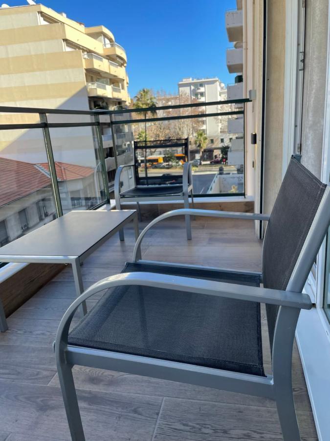 Studio With Swimming Pool 80 Meters Near The Beach Ницца Экстерьер фото