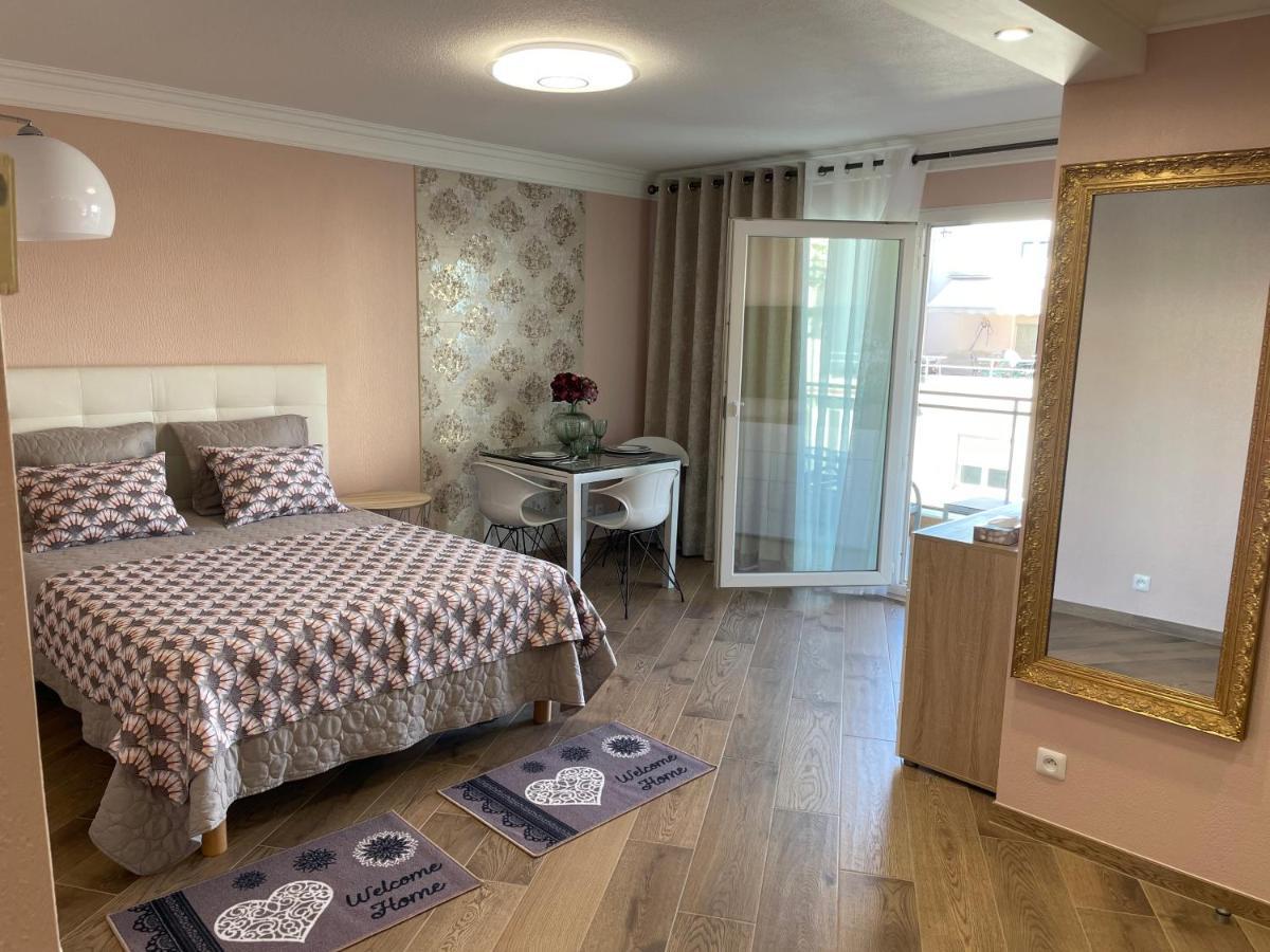 Studio With Swimming Pool 80 Meters Near The Beach Ницца Экстерьер фото